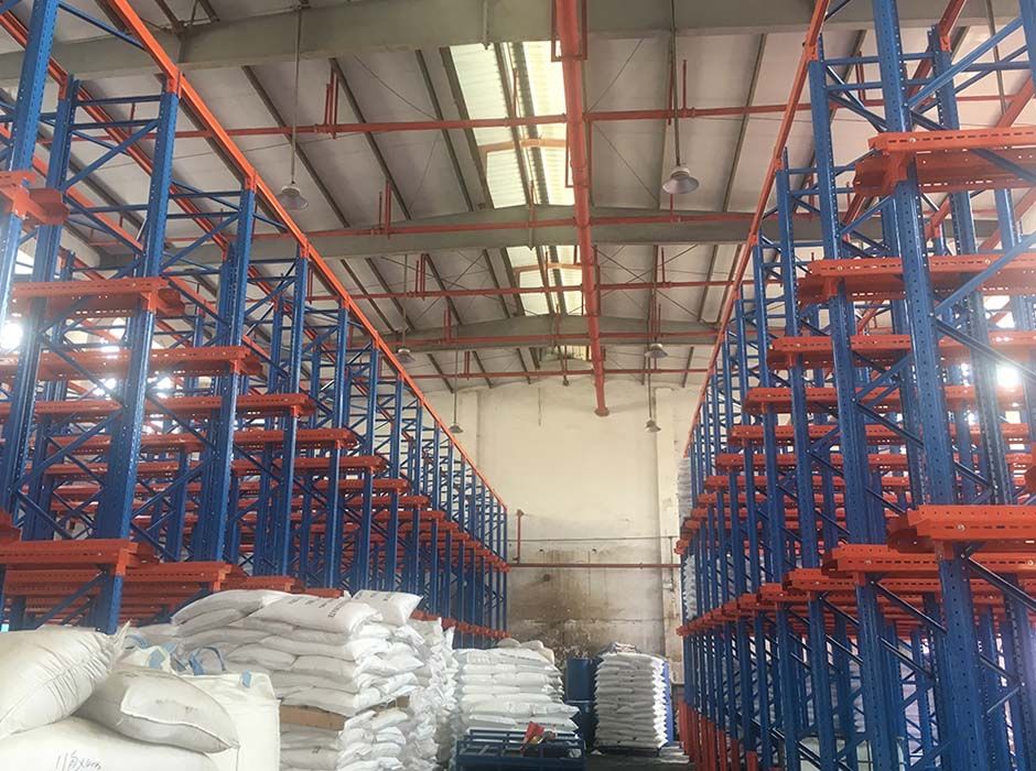 红墙材料广东驶入式仓储重型货架  红墙材料广东驶入式仓储重型货架