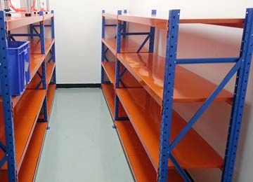 深圳龙华仓储货架轻型货架能定制橙色吗? 深圳龙华仓储货架轻型货架能定制橙色吗?