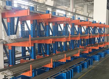 建筑行业为什么使用东莞重型悬臂货架？