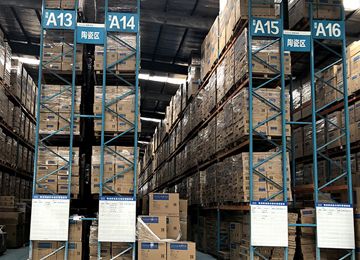横梁托盘货架适合冷库使用吗？珠海仓储货架生产商解析