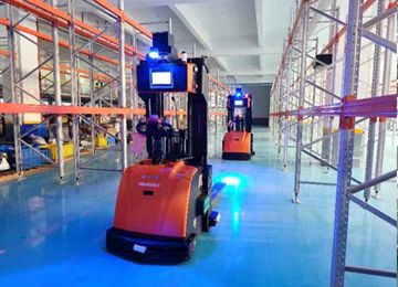 模具架可以用AGV叉车存储吗?重型模具货架供应商解析 模具架可以用AGV叉车存储吗?重型模具货架供应商解析