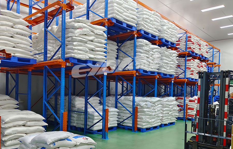 广东驶入式货架